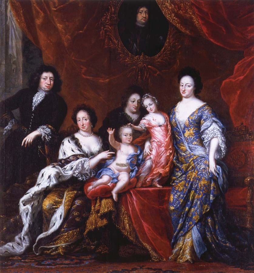 Grupportratt of Fellow XI with family